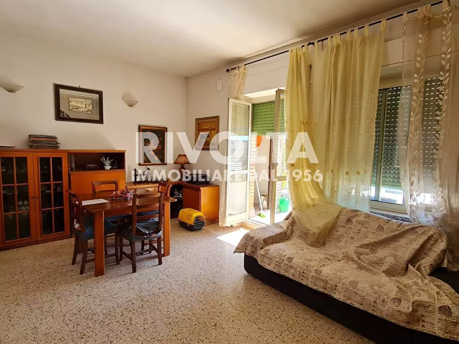 Immagine 8 di Attico in vendita  in Via Diego Simonetti a Roma