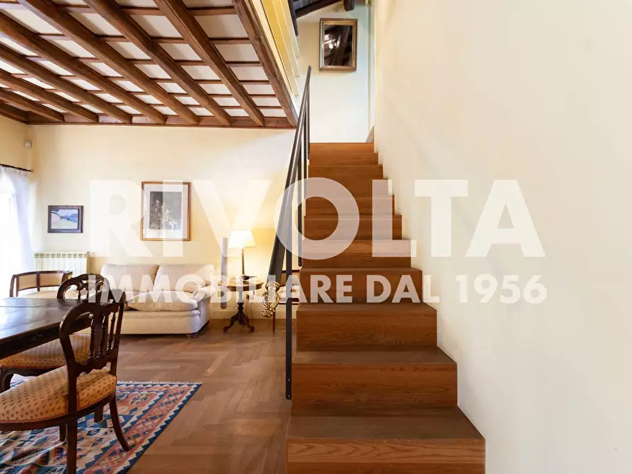 Immagine 1 di Appartamento in vendita  in Via Di Monserrato a Roma