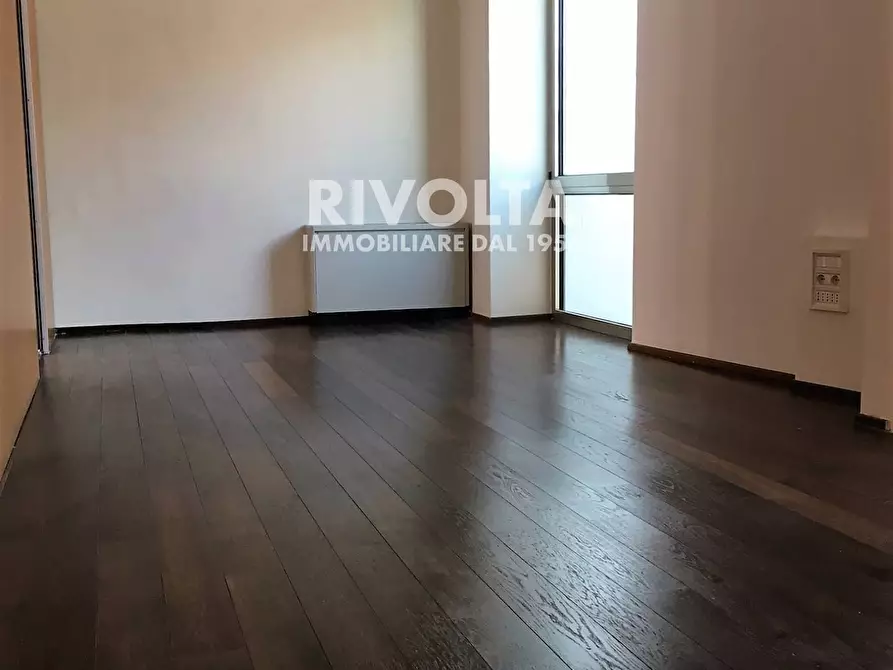 Immagine 2 di Ufficio in affitto  in Piazza Giuseppe  Verdi a Roma