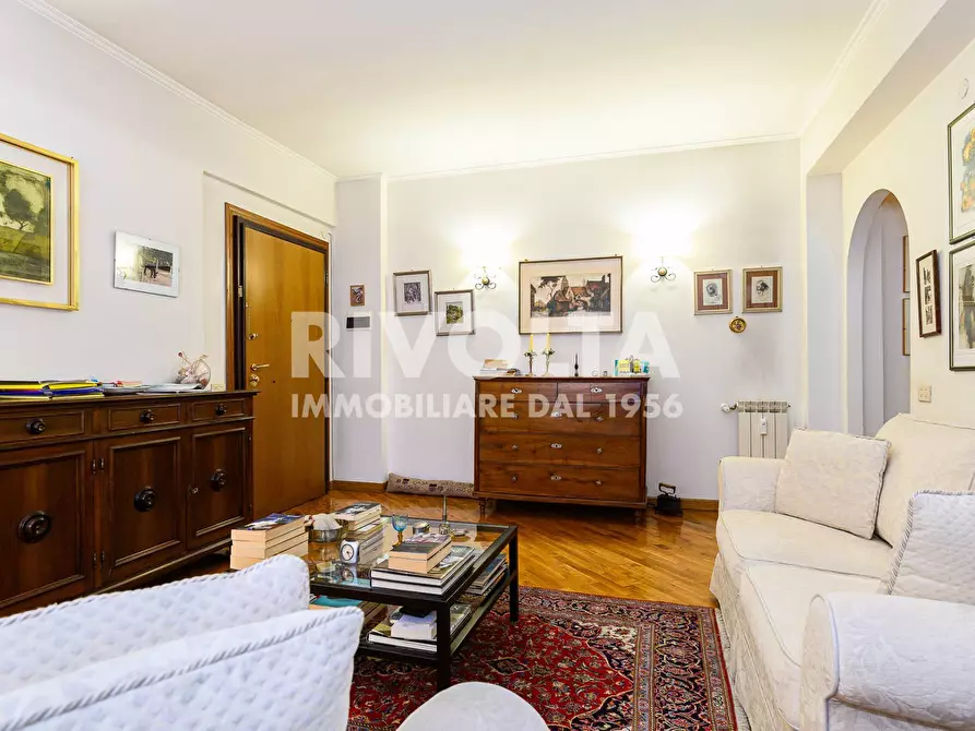 Immagine 31 di Appartamento in vendita  in Via Appia Nuova 608 a Roma