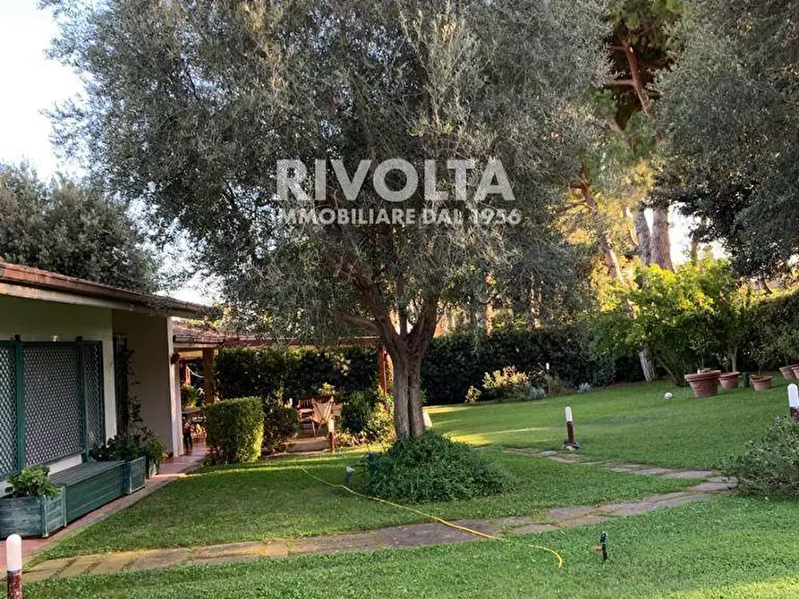 Immagine 19 di Villa in vendita  in viale dei Tarquiniensi a Tarquinia