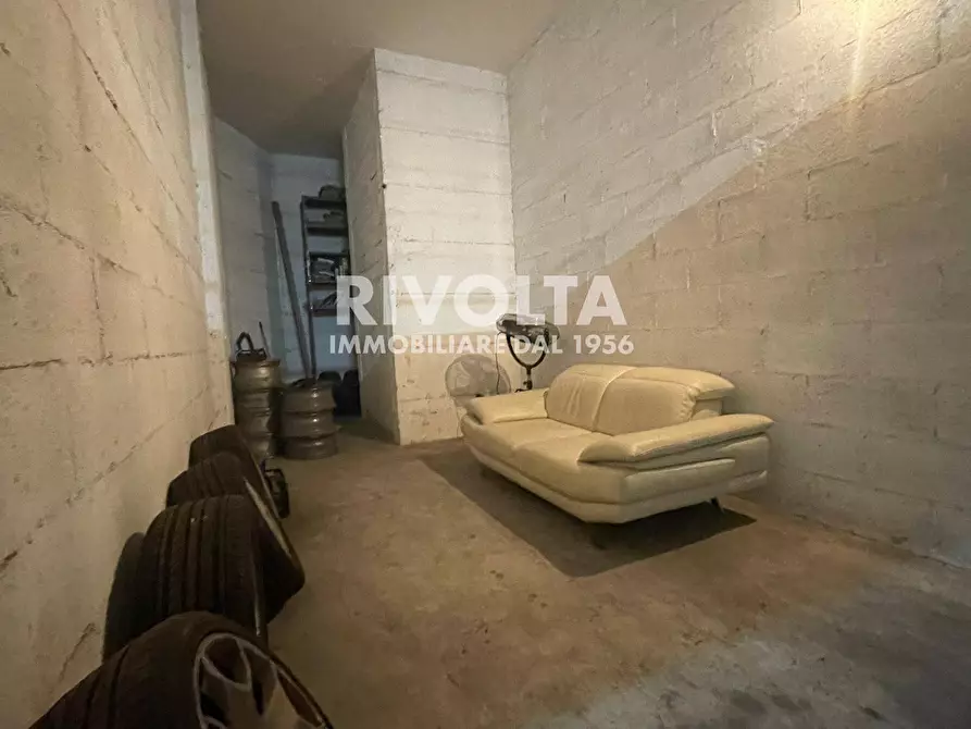 Immagine 36 di Box auto in vendita  in Via Degli Aldobrandeschi a Roma