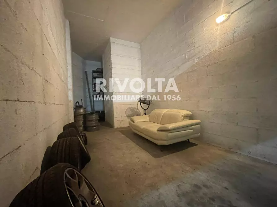 Immagine 38 di Box auto in vendita  in Via Degli Aldobrandeschi a Roma