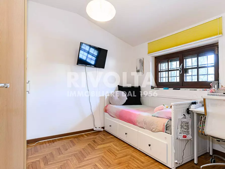 Immagine 36 di Attico in vendita  in Via Callimaco a Roma