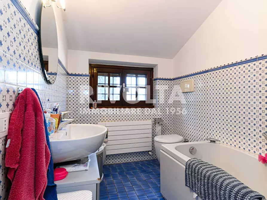 Immagine 39 di Attico in vendita  in Via Callimaco a Roma