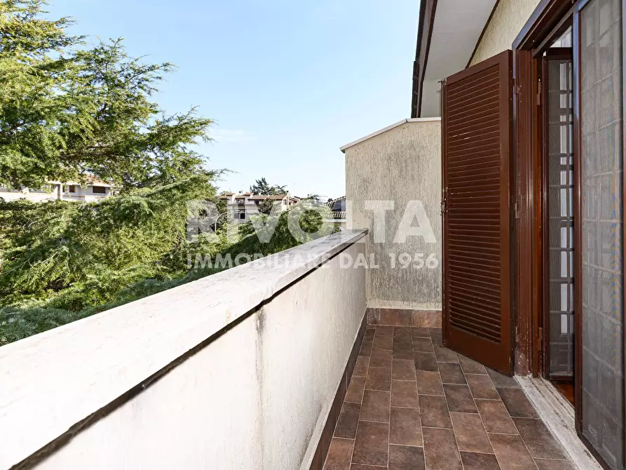 Immagine 55 di Attico in vendita  in Via Callimaco a Roma