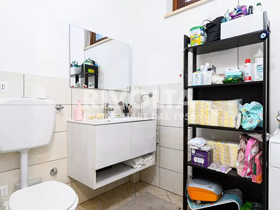 Immagine 27 di Villetta a schiera in vendita  in Via Lidia Bianchi a Roma