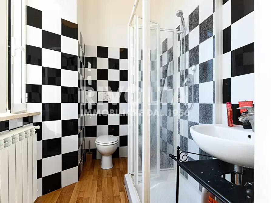 Immagine 27 di Casa indipendente in vendita  in Piazza Saxa Rubra a Roma