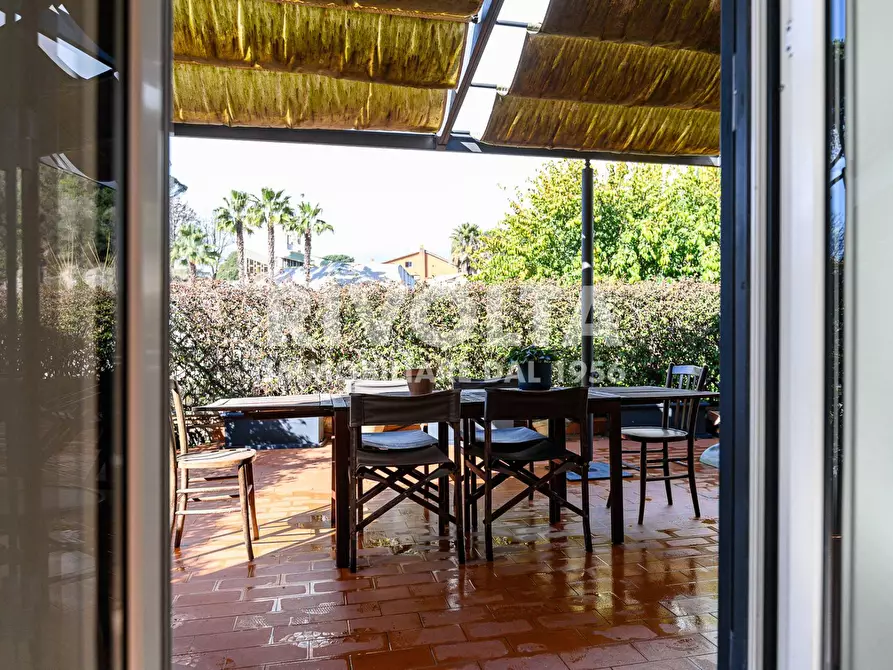 Immagine 37 di Casa indipendente in vendita  in Piazza Saxa Rubra a Roma