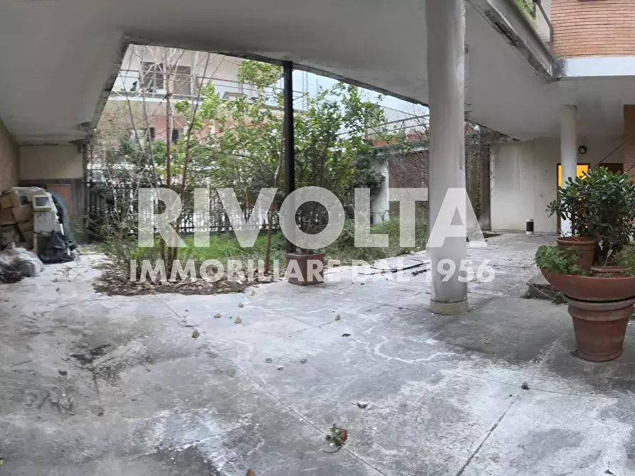 Immagine 33 di Casa indipendente in vendita  in Via Aurelia a Roma