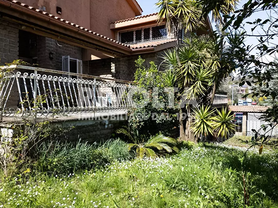 Immagine 9 di Villa in vendita  in via Prati del Ponte a Manziana