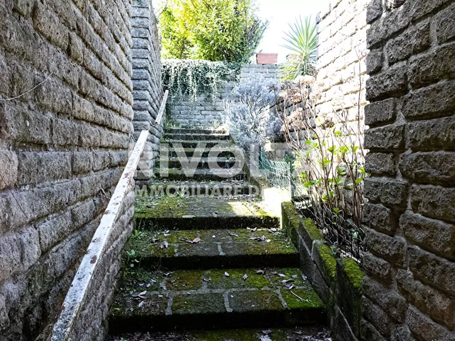 Immagine 11 di Villa in vendita  in via Prati del Ponte a Manziana