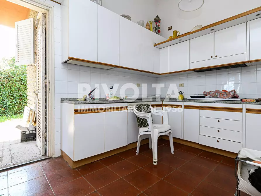 Immagine 19 di Villa in vendita  in via Prati del Ponte a Manziana