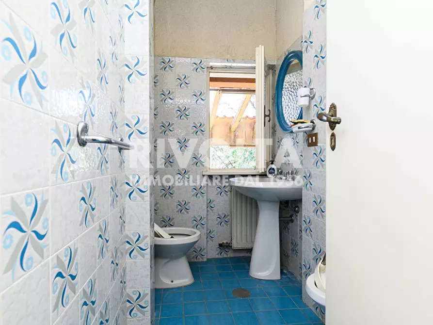 Immagine 24 di Villa in vendita  in via Prati del Ponte a Manziana