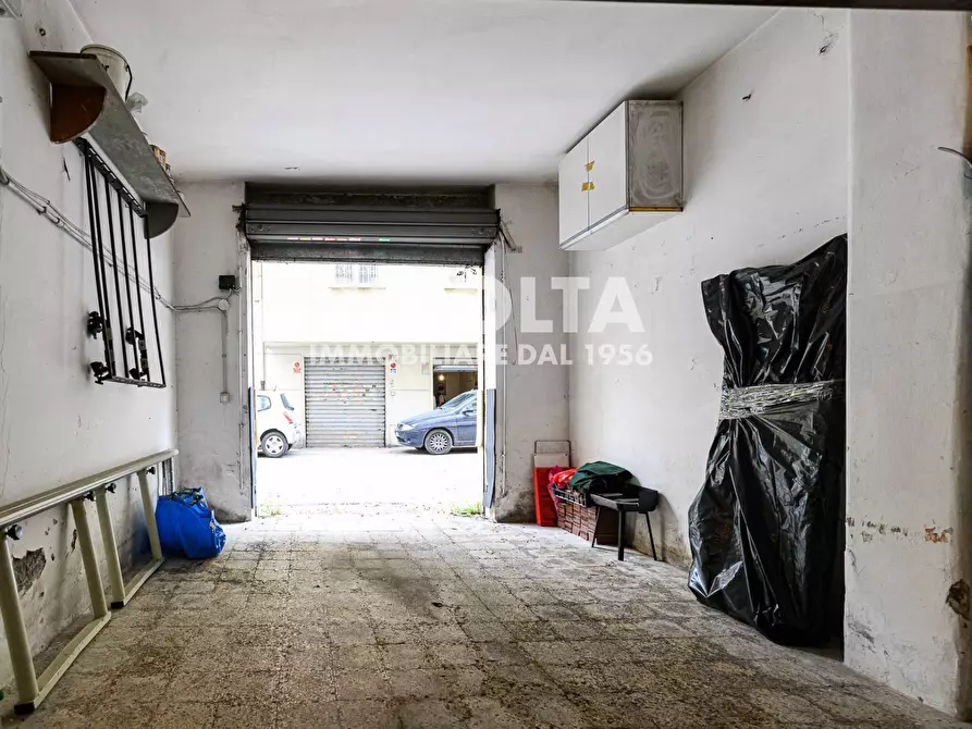 Immagine 1 di Box auto in affitto  in Via Giosue' Borsi a Roma