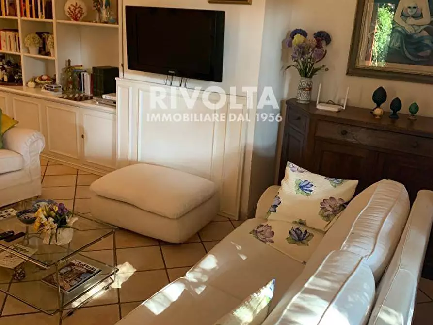Immagine 39 di Villa in affitto  in viale dei Tarquiniensi a Tarquinia