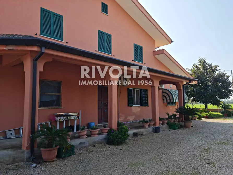 Immagine 10 di Villa in vendita  in strada formicosa a Sabaudia