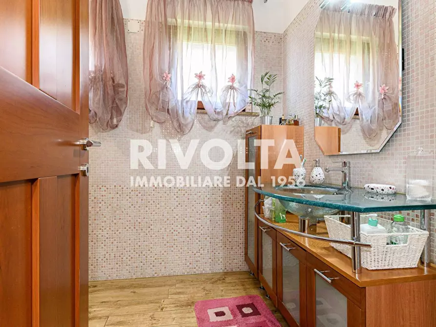 Immagine 40 di Villa in vendita  in via Contessa Entellina a Roma