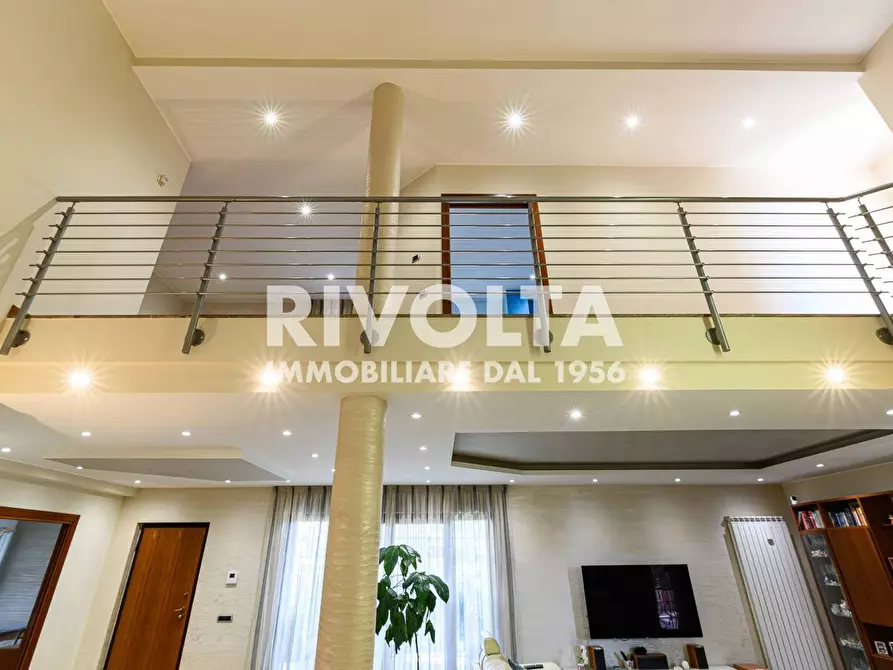 Immagine 50 di Villa in vendita  in via Contessa Entellina a Roma