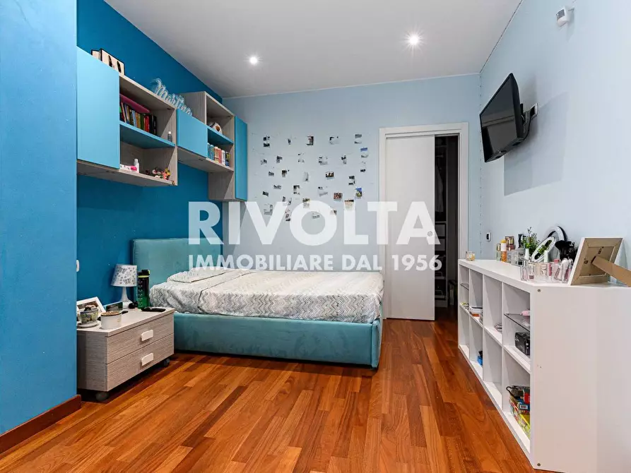 Immagine 54 di Villa in vendita  in via Contessa Entellina a Roma