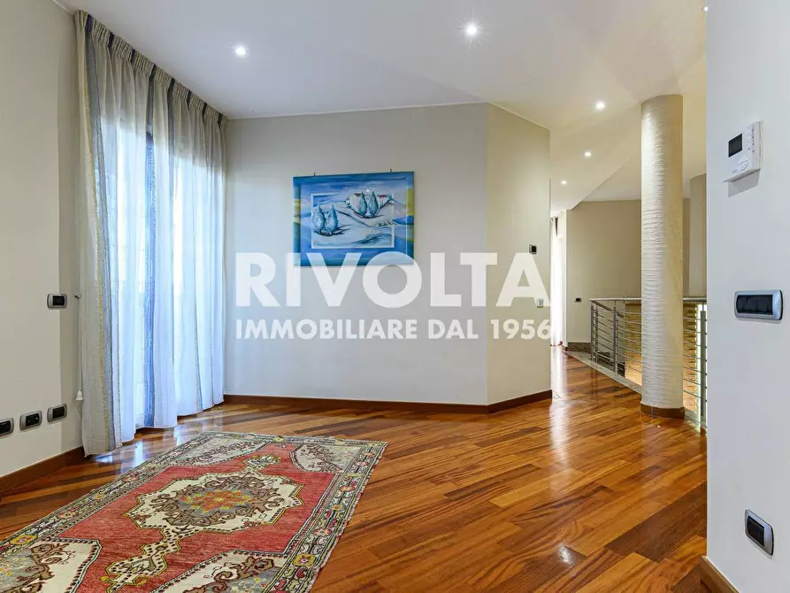 Immagine 57 di Villa in vendita  in via Contessa Entellina a Roma