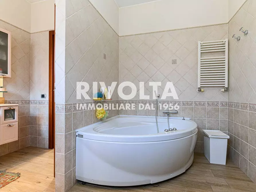 Immagine 63 di Villa in vendita  in via Contessa Entellina a Roma