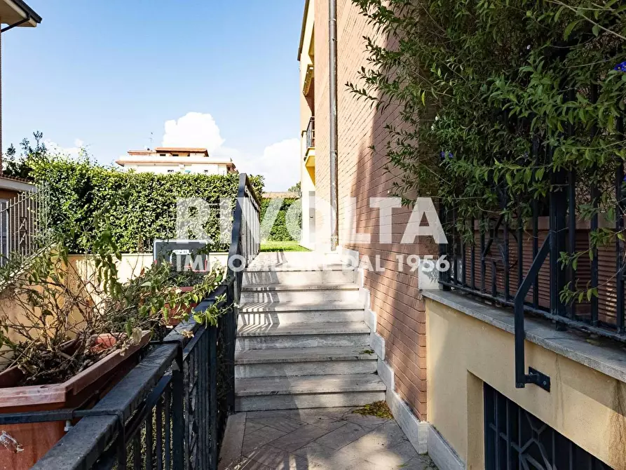 Immagine 79 di Villa in vendita  in via Contessa Entellina a Roma