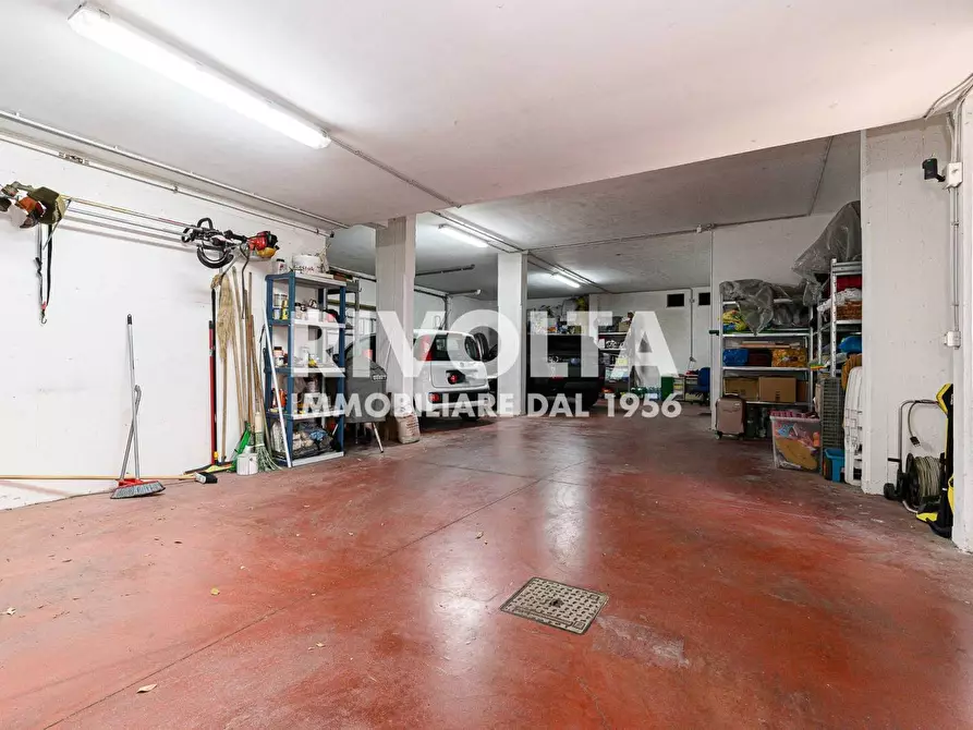 Immagine 93 di Villa in vendita  in via Contessa Entellina a Roma