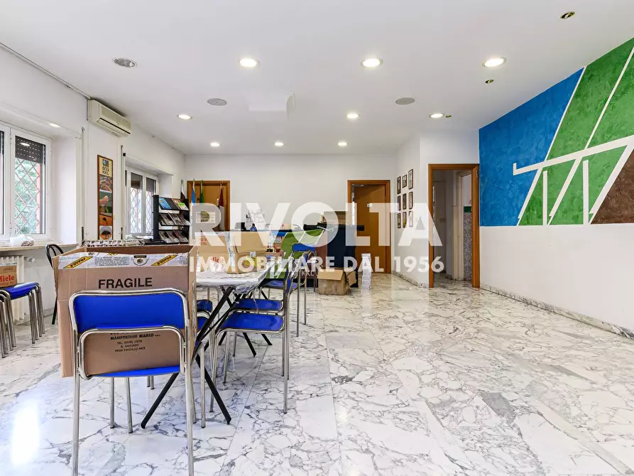 Immagine 4 di Ufficio in vendita  in Via Pietro Antonio Micheli a Roma