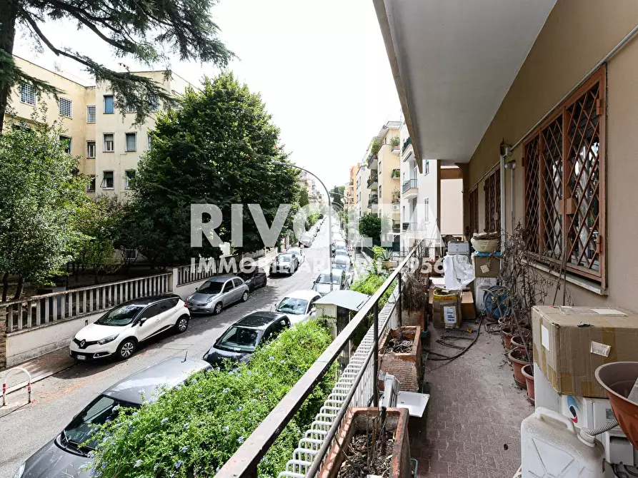 Immagine 18 di Ufficio in vendita  in Via Pietro Antonio Micheli a Roma