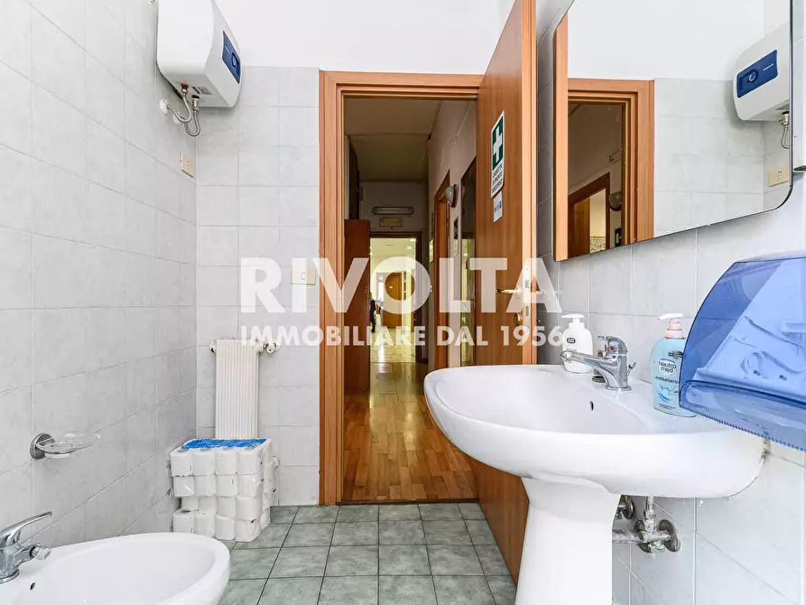 Immagine 30 di Ufficio in vendita  in Via Pietro Antonio Micheli a Roma
