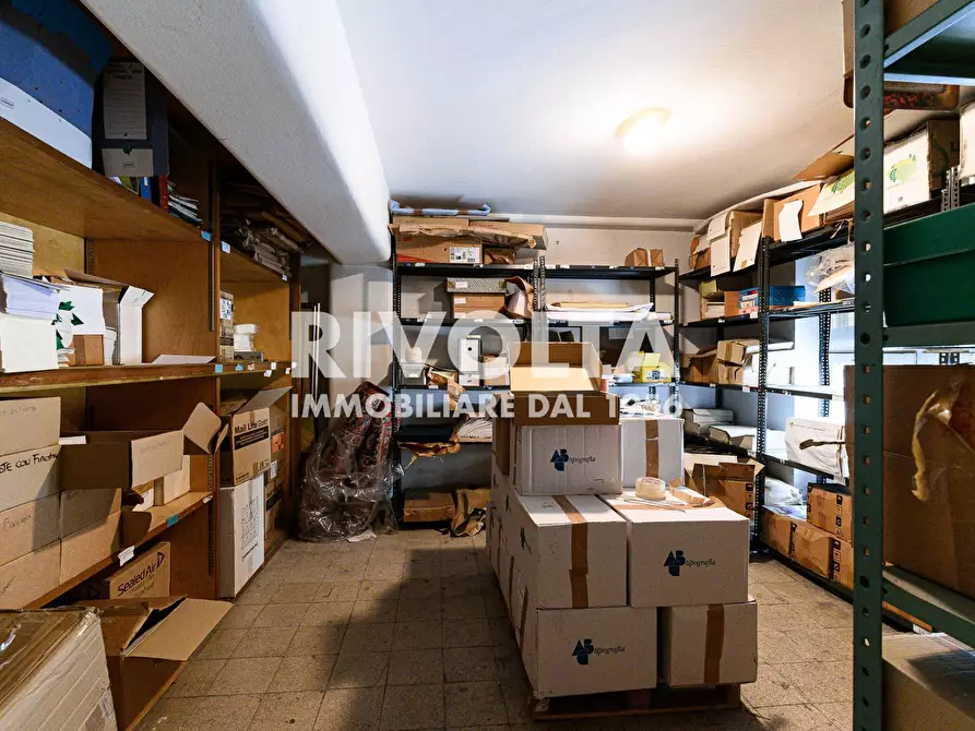 Immagine 40 di Ufficio in vendita  in Via Pietro Antonio Micheli a Roma