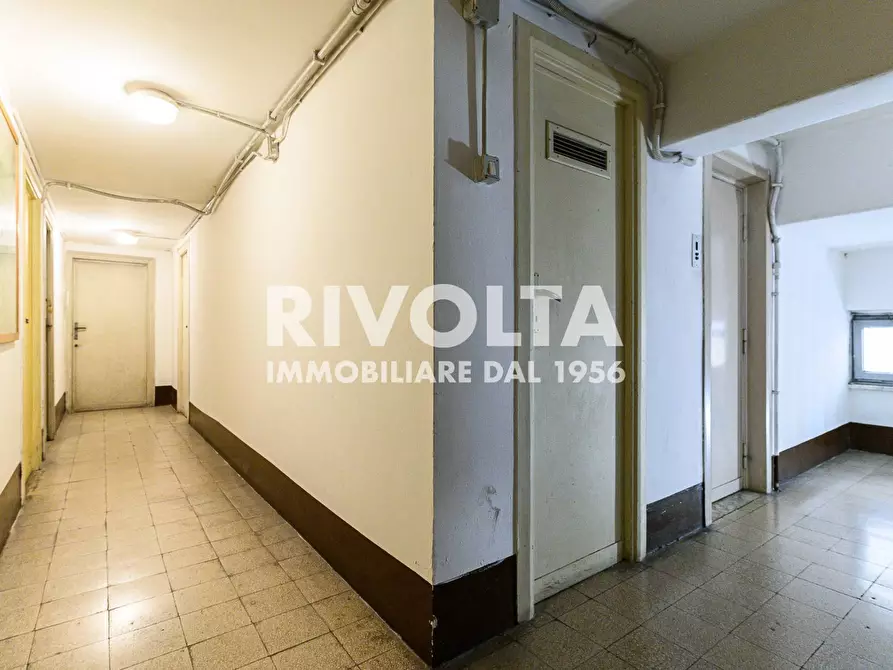 Immagine 42 di Ufficio in vendita  in Via Pietro Antonio Micheli a Roma