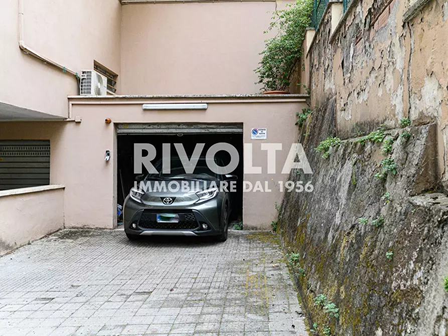 Immagine 46 di Ufficio in vendita  in Via Pietro Antonio Micheli a Roma