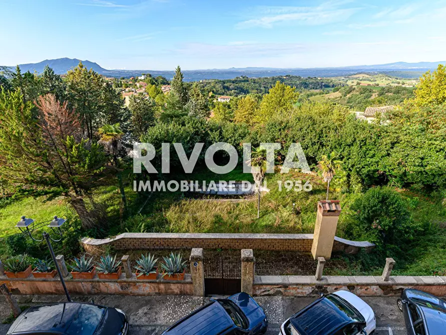 Immagine 35 di Casa indipendente in vendita  in Via Roma a Collevecchio