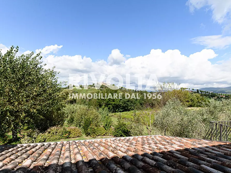 Immagine 27 di Villa in vendita  in Via Roane a Collevecchio