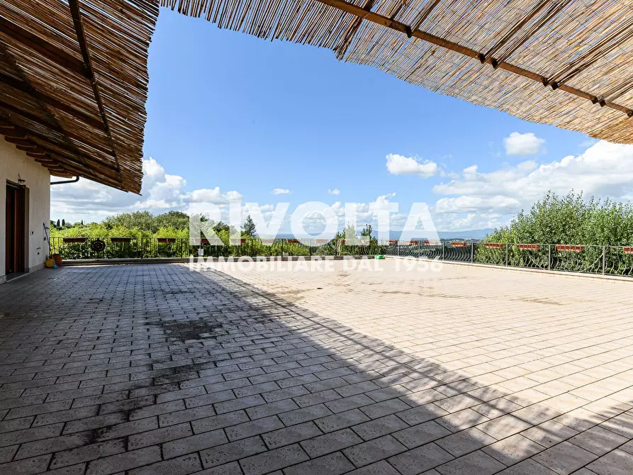 Immagine 31 di Villa in vendita  in Via Roane a Collevecchio