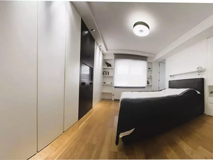 Immagine 50 di Appartamento in vendita  in Via Della Camilluccia a Roma