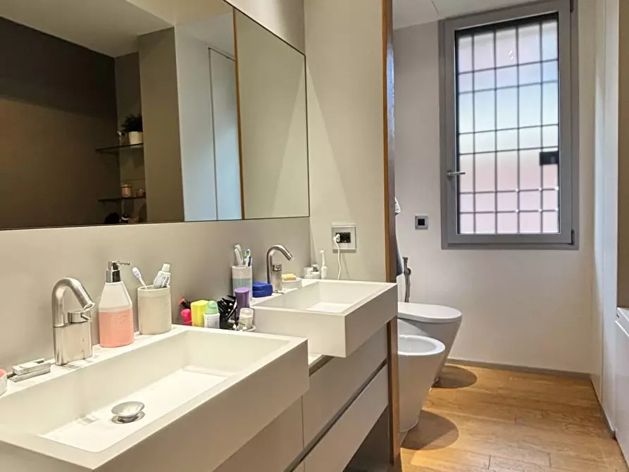 Immagine 27 di Appartamento in vendita  in Via Della Camilluccia a Roma