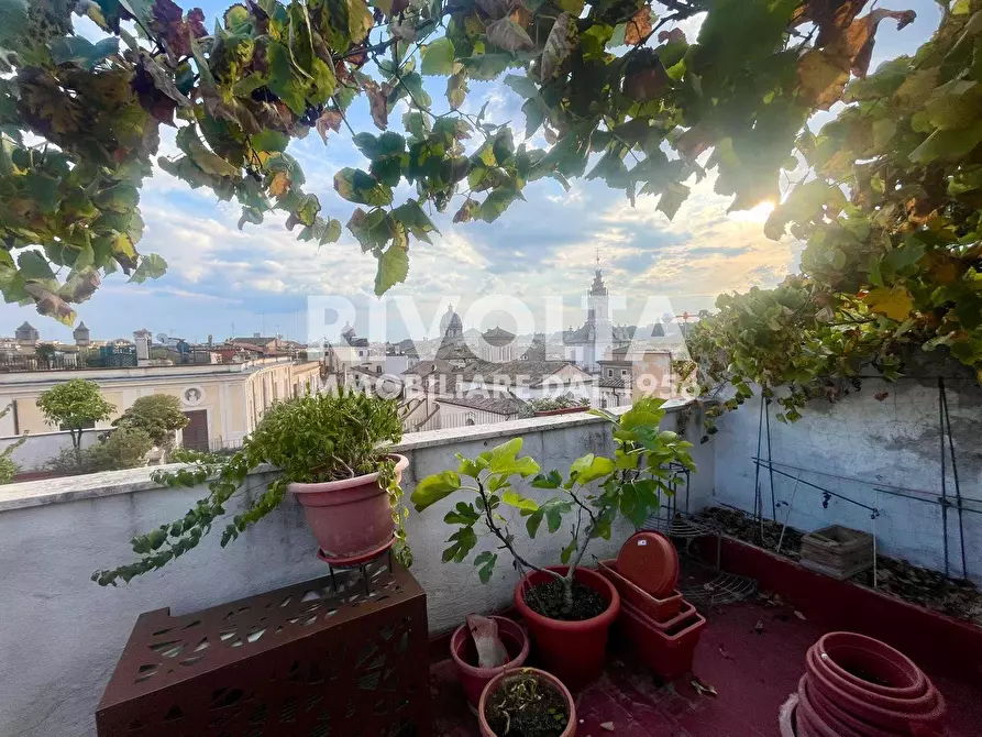 Immagine 13 di Attico in vendita  in Via Di Sant'eustachio a Roma