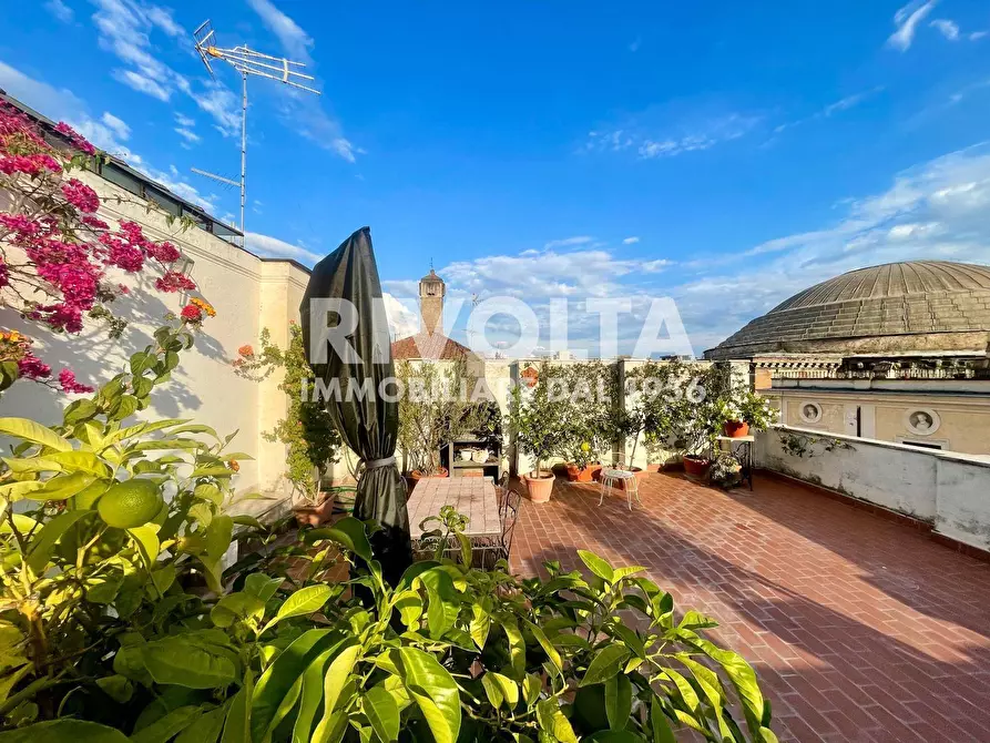 Immagine 7 di Attico in vendita  in Via Di Sant'eustachio a Roma