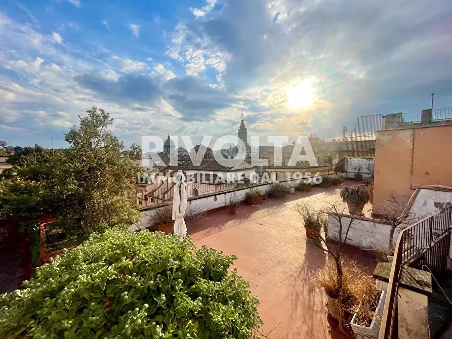 Immagine 10 di Attico in vendita  in Via Di Sant'eustachio a Roma