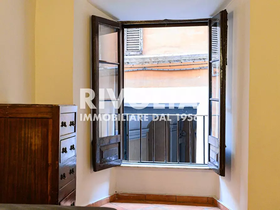 Immagine 24 di Appartamento in affitto  in Via Di Campo Marzio a Roma