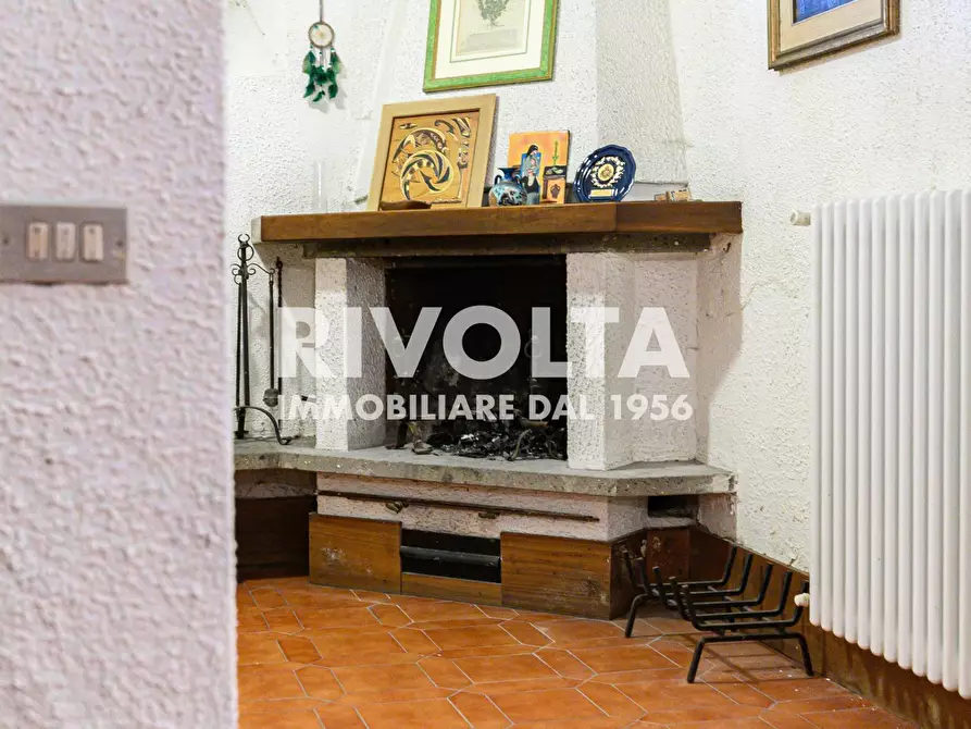 Immagine 47 di Villa in vendita  in Via Della Cisa a Roma