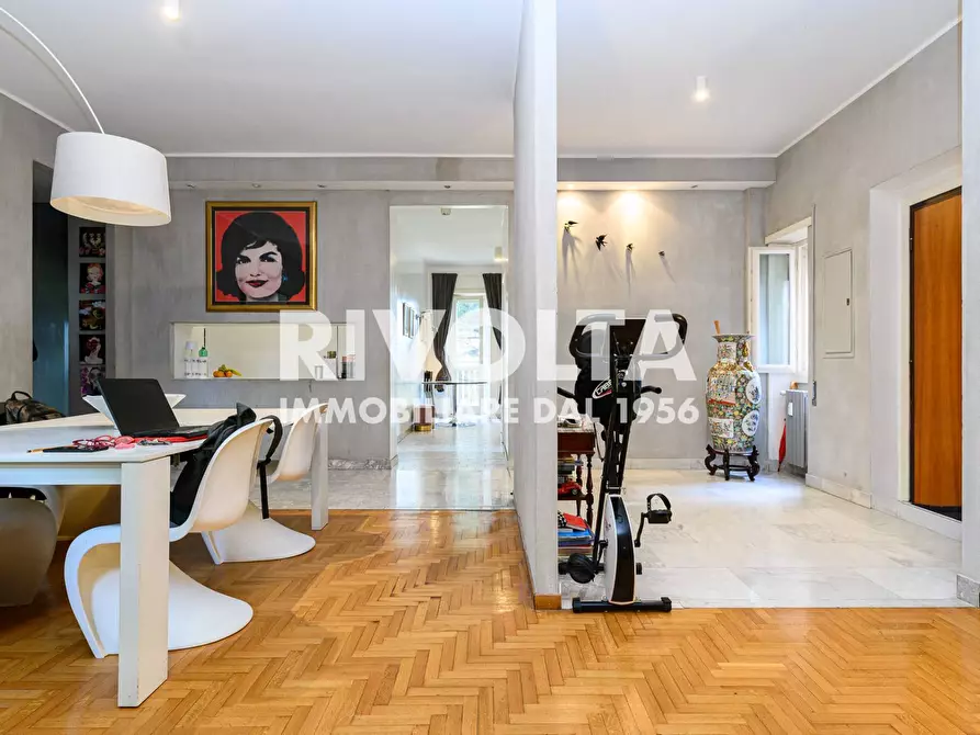 Immagine 7 di Attico in vendita  in Via Pienza a Roma