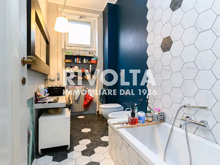 Immagine 17 di Attico in vendita  in Via Pienza a Roma