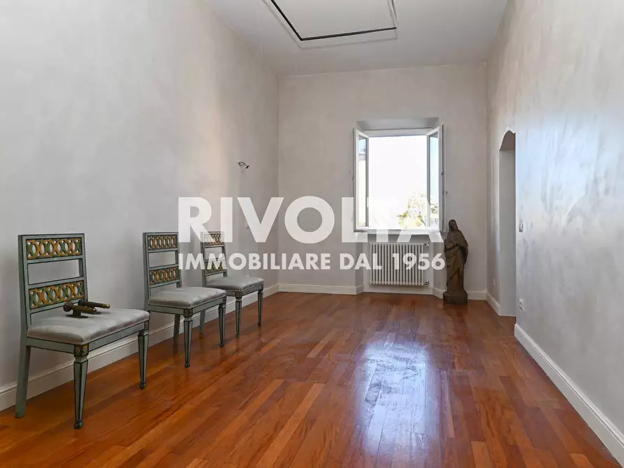 Immagine 22 di Appartamento in affitto  in Piazza In Piscinula a Roma