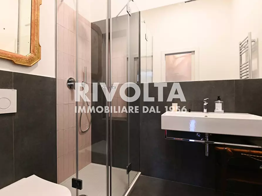 Immagine 27 di Appartamento in affitto  in Piazza In Piscinula a Roma