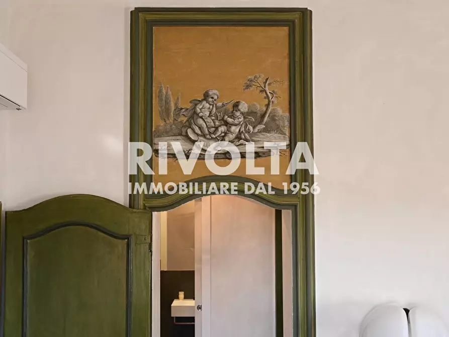 Immagine 35 di Appartamento in affitto  in Piazza In Piscinula a Roma