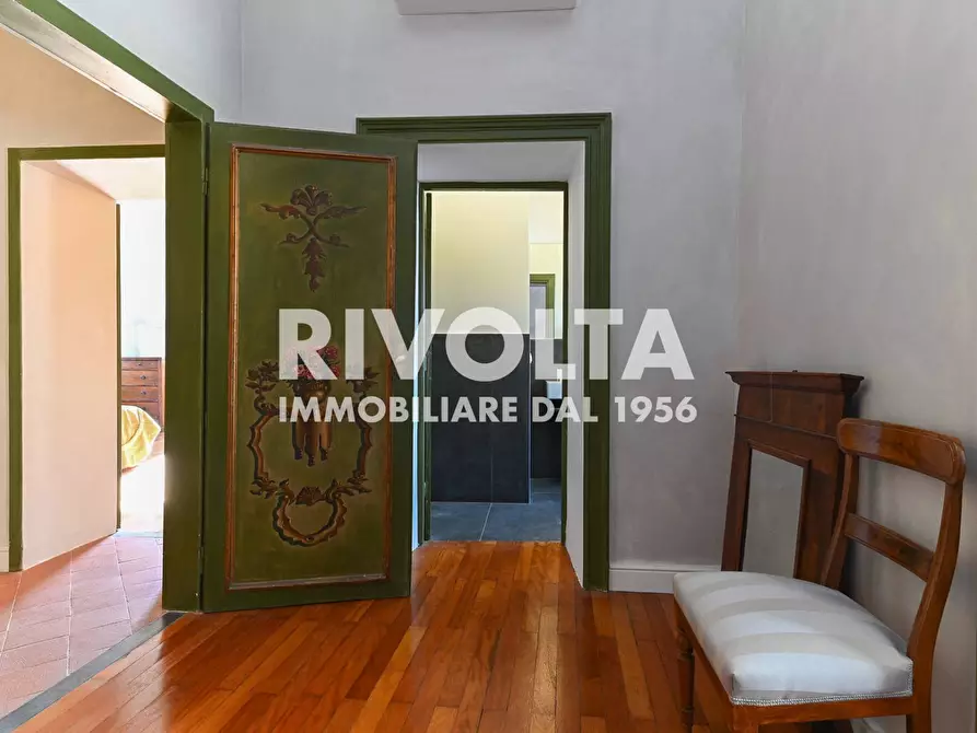 Immagine 47 di Appartamento in affitto  in Piazza In Piscinula a Roma